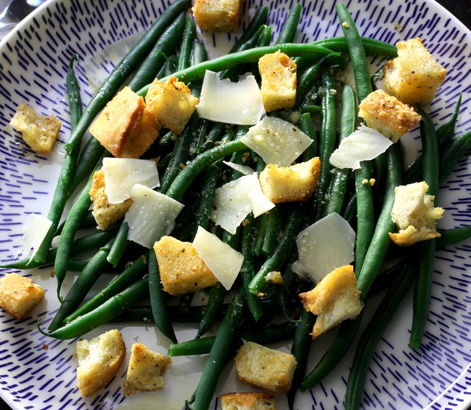 Green beans Caesar salad