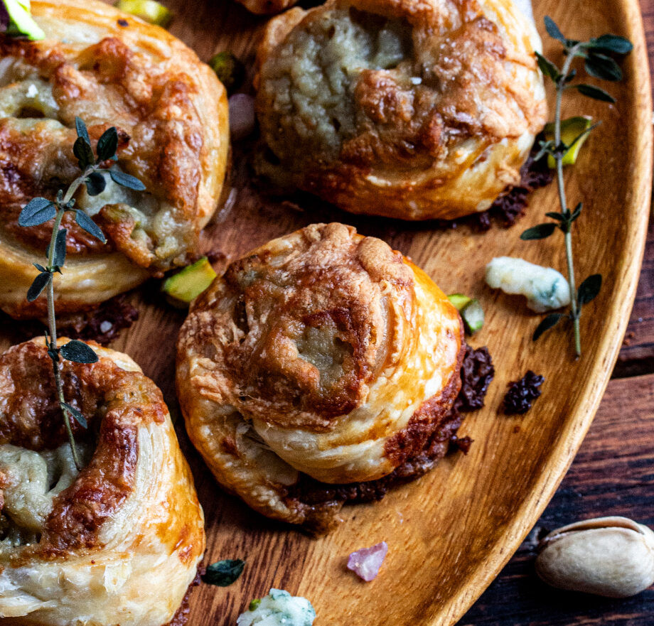 Cheddar and blue cheese puff pastry roll ups